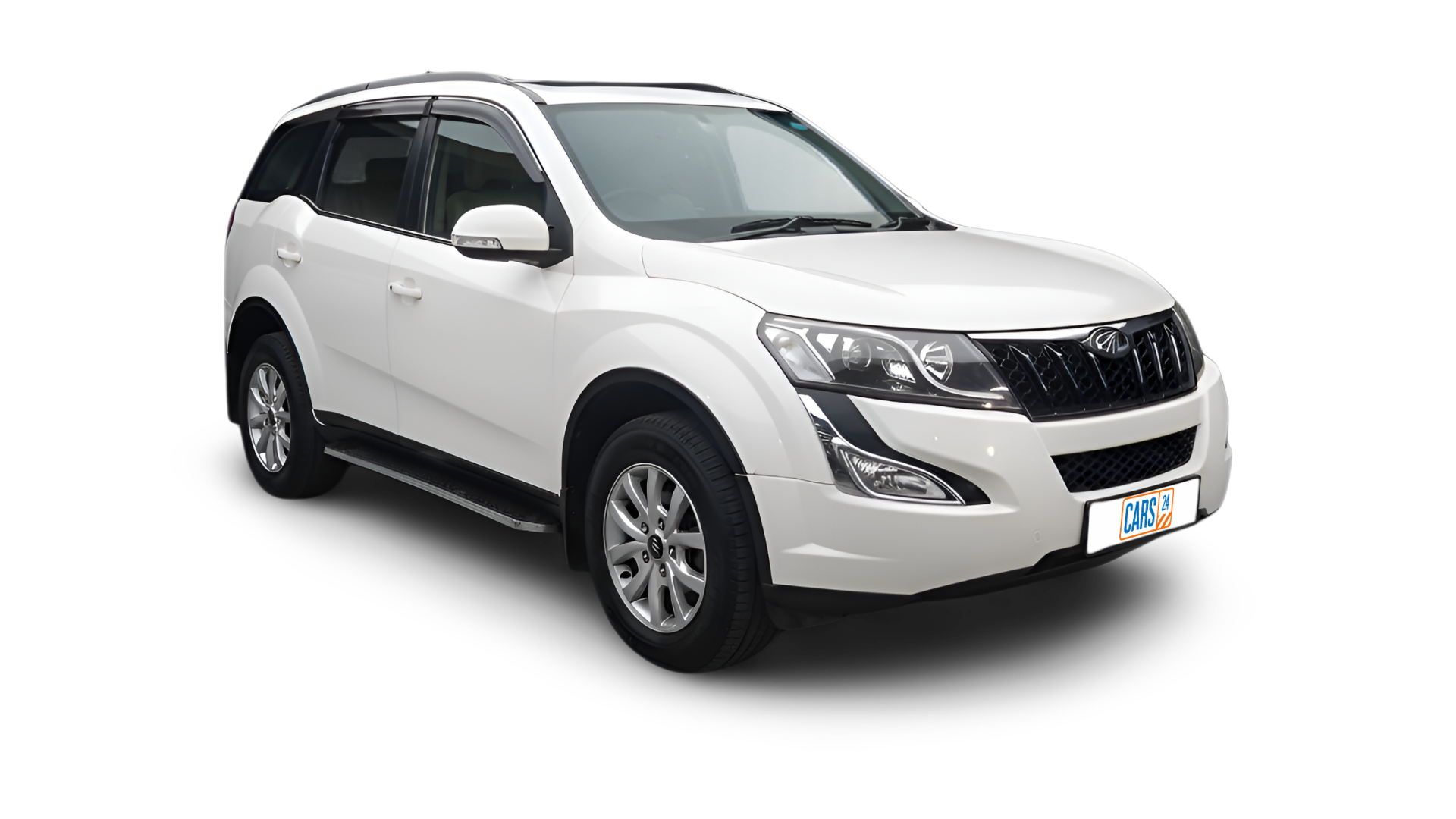 Mahindra XUV500-img